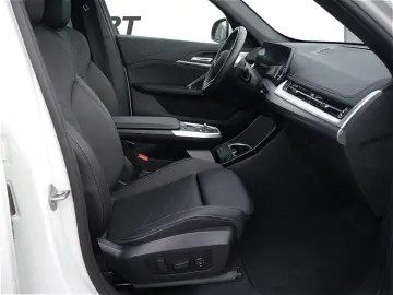 BMW X1 xDrive23i A.  M SPORTPAKET PANODACH H&K