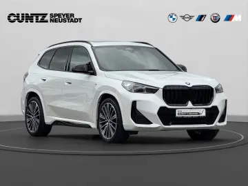 BMW X1 xDrive23d M Sport Anhängerk. Panorama Driving