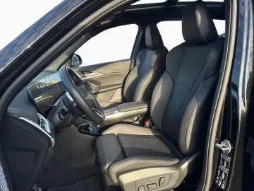 BMW X1 xDr 23iA M SPORT AHK Pano AdLED H K Kam St Go