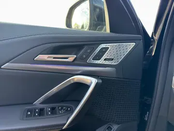 BMW X1 xDr 23iA M SPORT AHK Pano AdLED H K Kam St Go