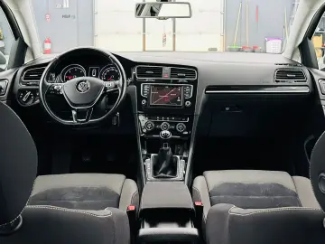 VOLKSWAGEN GOLF 2016 1.6D E6 Garantie 12 Luni Rate Avans 0 D