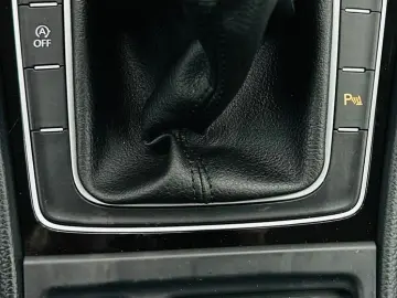 VOLKSWAGEN GOLF 2016 1.6D E6 Garantie 12 Luni Rate Avans 0 D