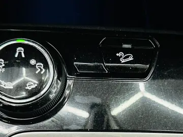 PEUGEOT 3008 2017 1.2i E6 Garantie 12 Luni Rate Avans 0 Doar