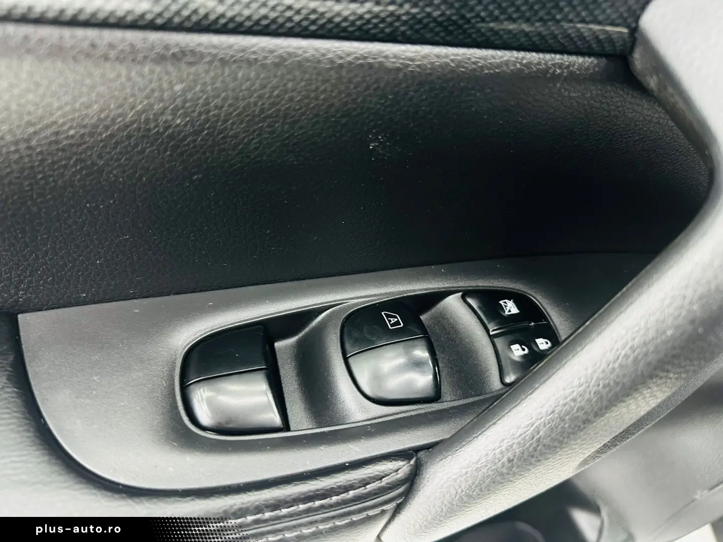 NISSAN X-TRAIL 2015 1.6D E5 Garantie 12 Luni Rate Avans 0 Do