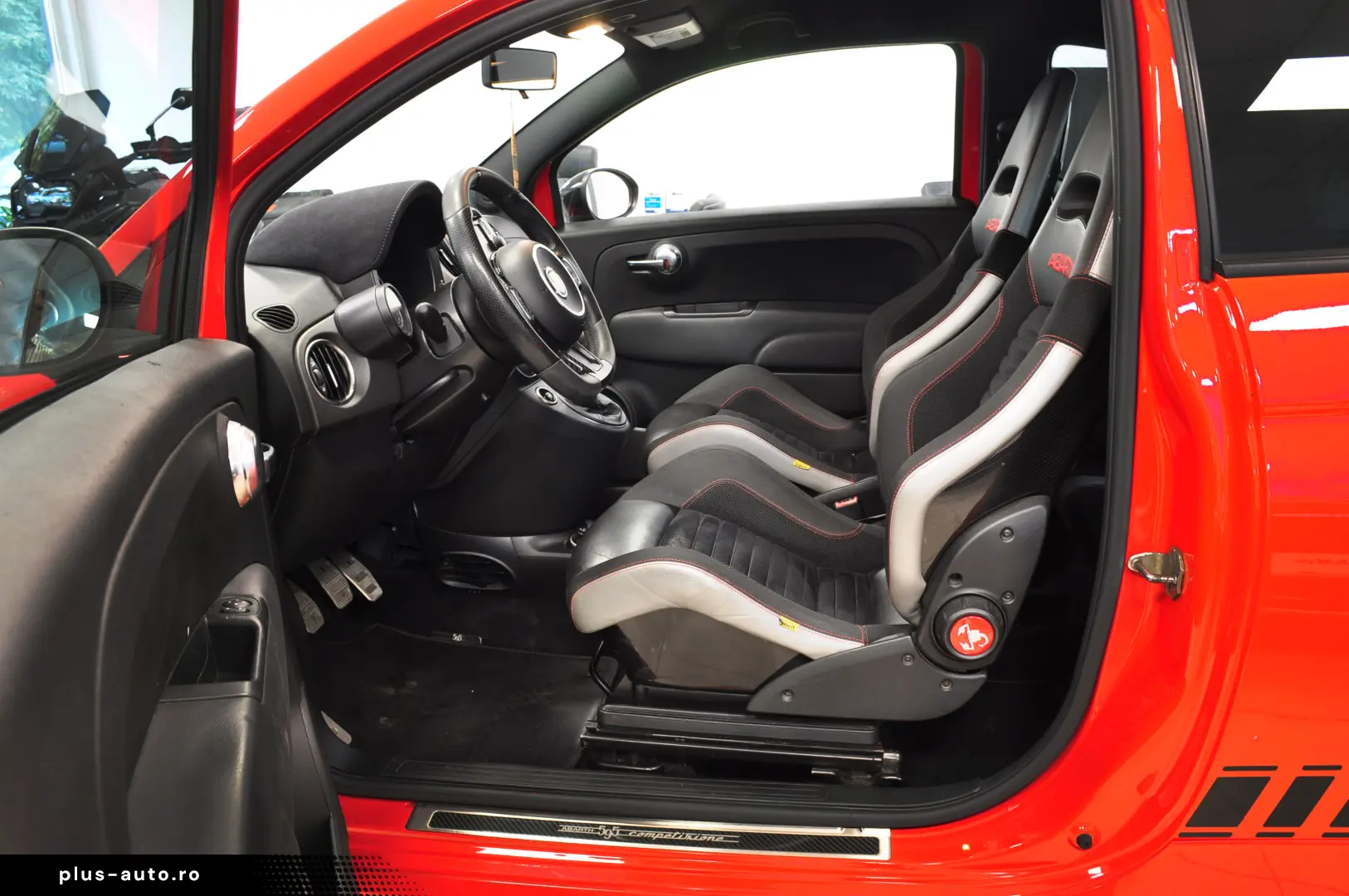 ABARTH 595 COMPETIONE 180CP CARBON