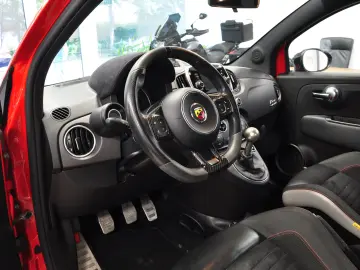 ABARTH 595 COMPETIONE 180CP CARBON