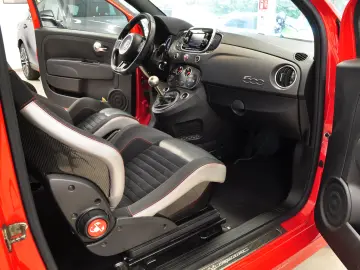 ABARTH 595 COMPETIONE 180CP CARBON