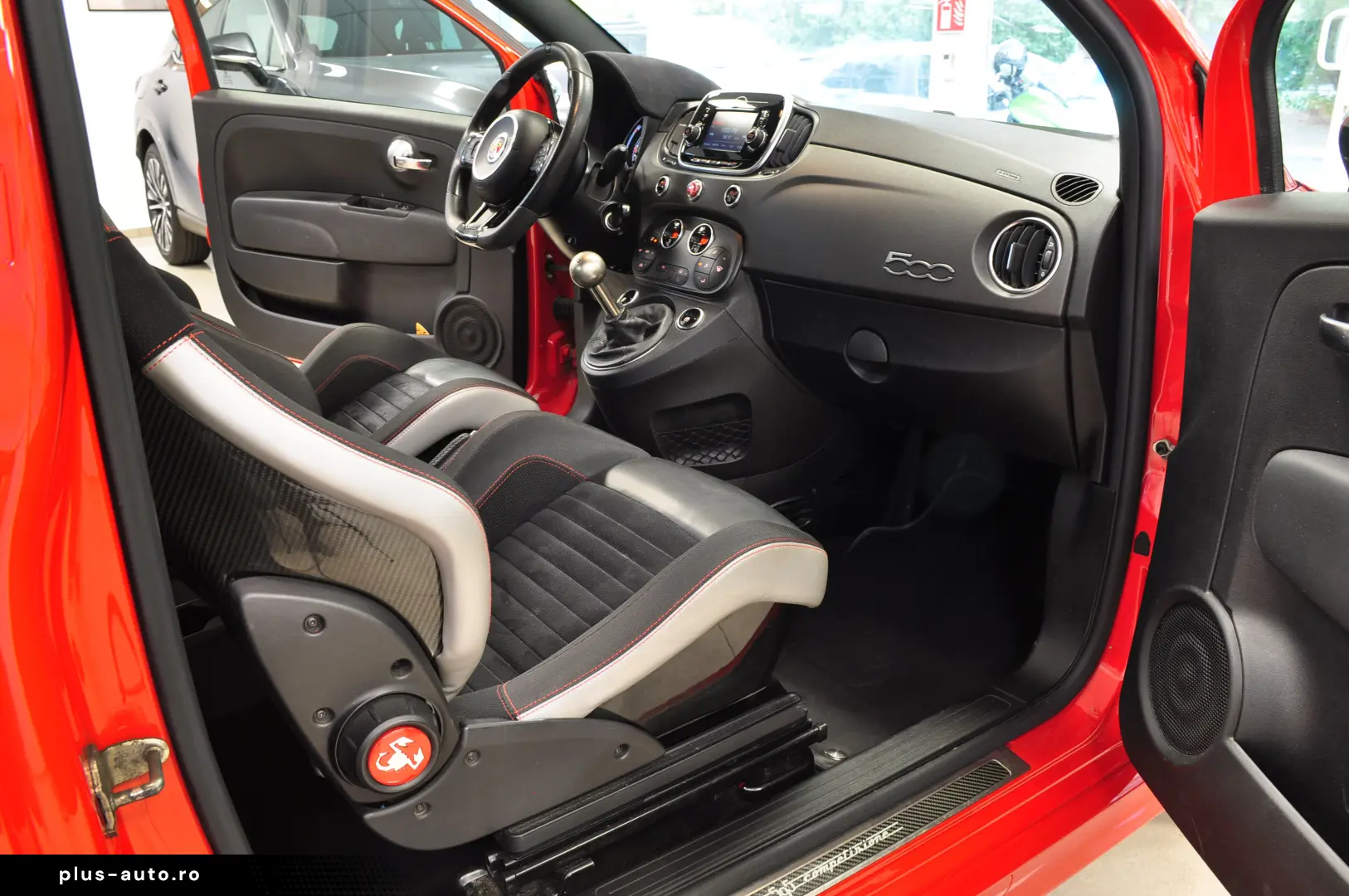 ABARTH 595 COMPETIONE 180CP CARBON