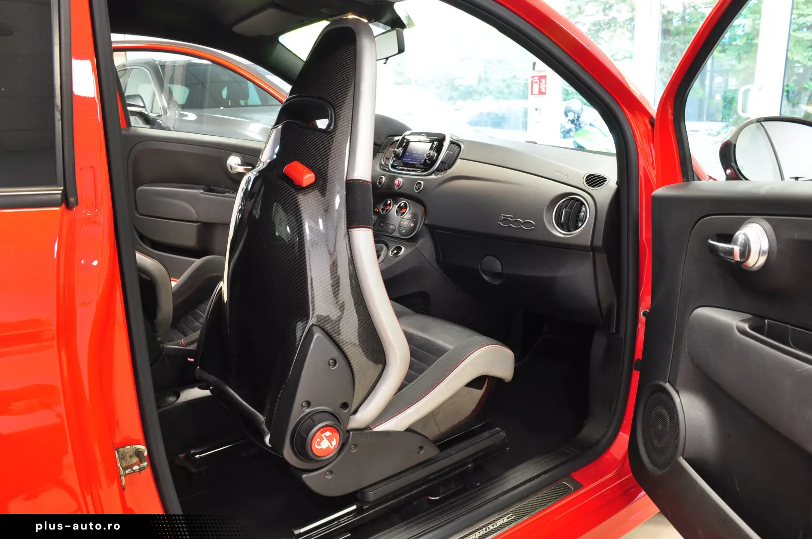 ABARTH 595 COMPETIONE 180CP CARBON