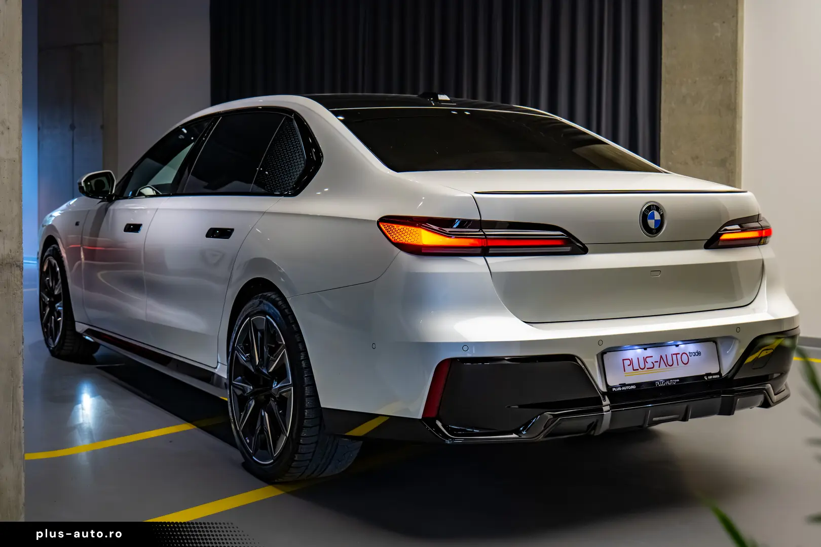 BMW 740d xDrive CESIUNE BT Leasing