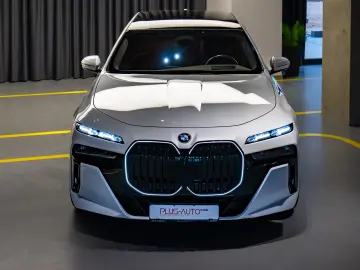 BMW 740d xDrive CESIUNE BT Leasing