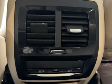 BMW X3 xDrive 2 0i xLine