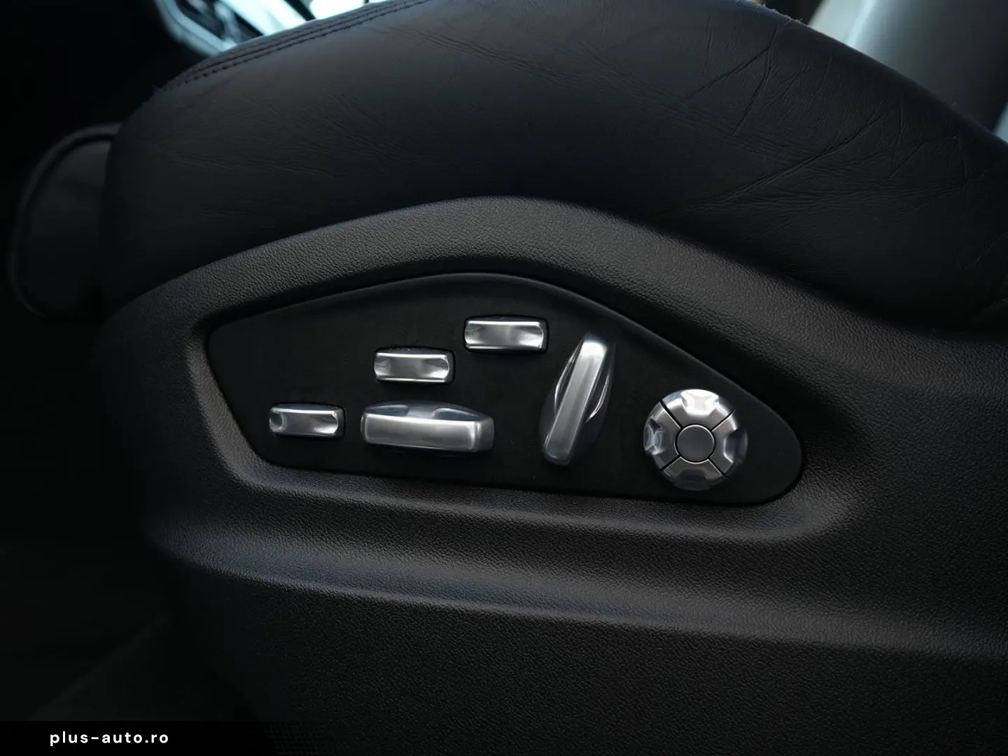 PORSCHE Cayenne E-Hybrid ACC 360 HUD BOSE Ventil