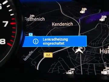 PORSCHE Cayenne E-Hybrid ACC 360 HUD BOSE Ventil