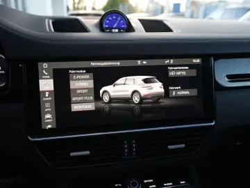 PORSCHE Cayenne E-Hybrid ACC 360 HUD BOSE Ventil