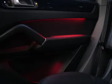 PORSCHE Cayenne E-Hybrid ACC 360 HUD BOSE Ventil