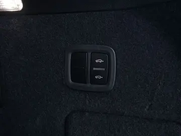 PORSCHE Cayenne E-Hybrid ACC 360 HUD BOSE Ventil