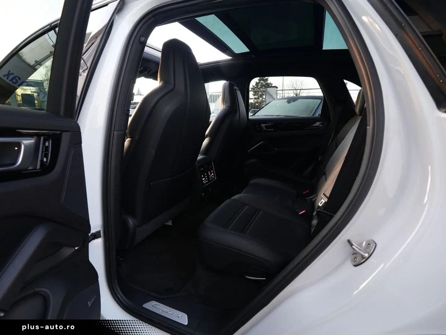 PORSCHE Cayenne E-Hybrid ACC 360 HUD BOSE Ventil