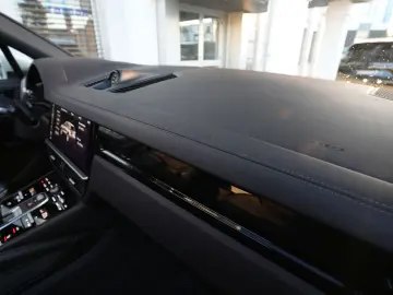 PORSCHE Cayenne E-Hybrid ACC 360 HUD BOSE Ventil