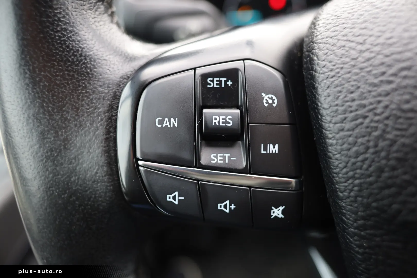 Ford Transit Koffer L4 MHEV 2.0D 130CP