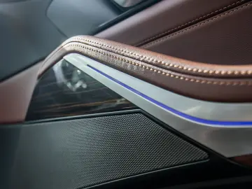 BMW X5 xDr. M Sport PRO Pneumatic Susp. HK Pano Iconic Glow