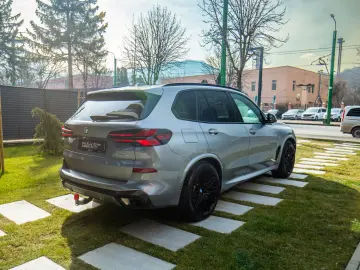 BMW X5 xDr. M Sport PRO Pneumatic Susp. HK Pano Iconic Glow