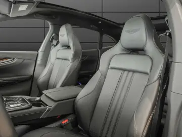 ASTON MARTIN DBX 707 MY 2025