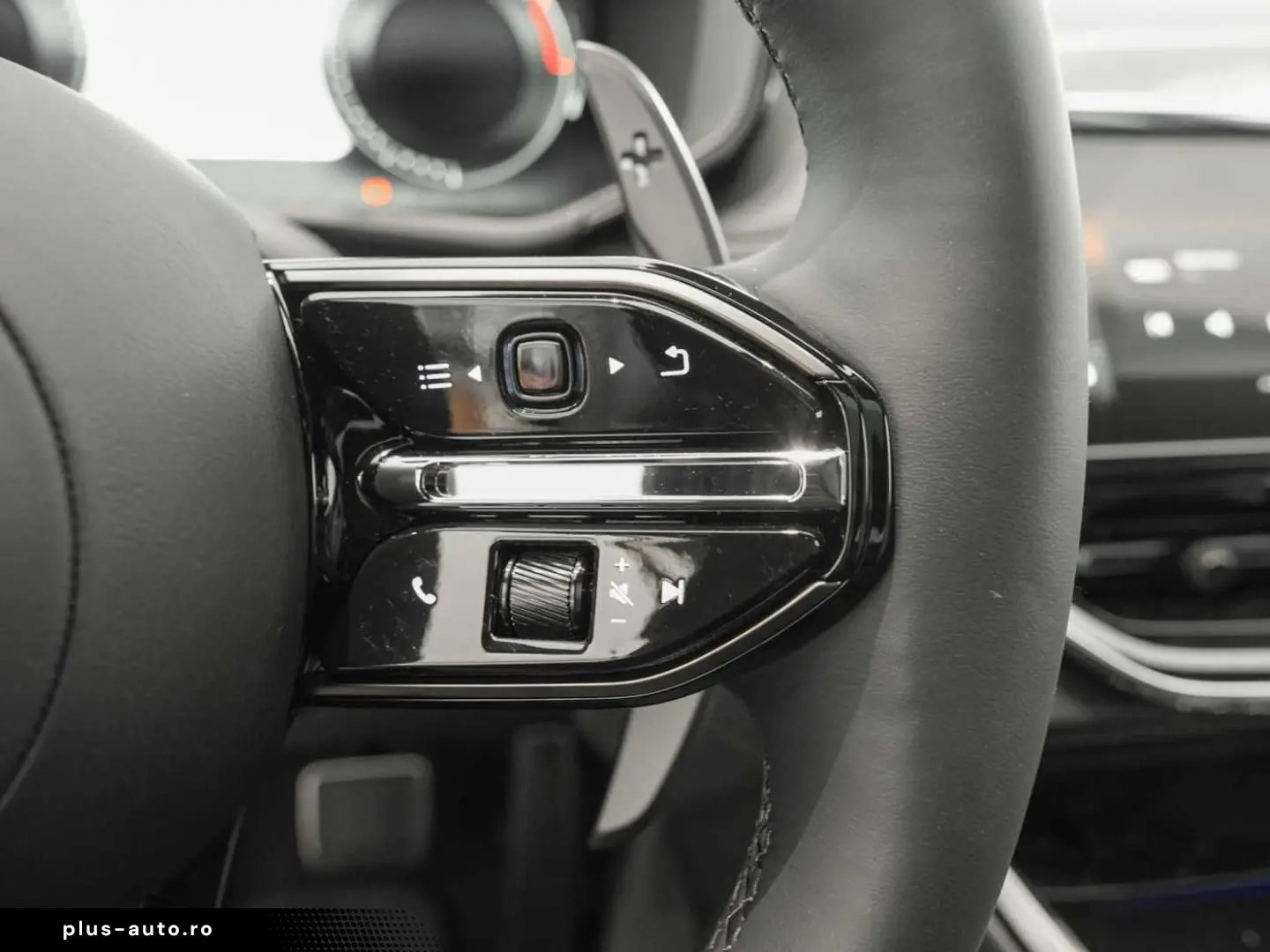 ASTON MARTIN DBX 707 MY 2025