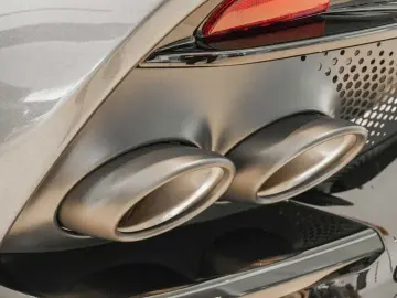 ASTON MARTIN DBX 707 MY 2025