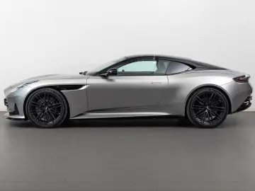 ASTON MARTIN DB12 4.0 V8  25MY