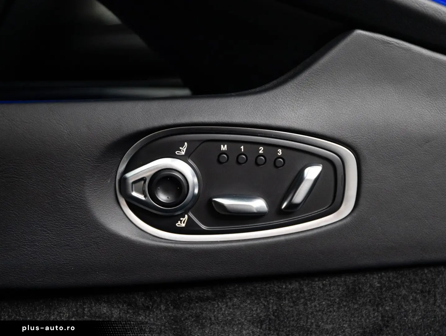 ASTON MARTIN DB12 4.0 V8  25MY