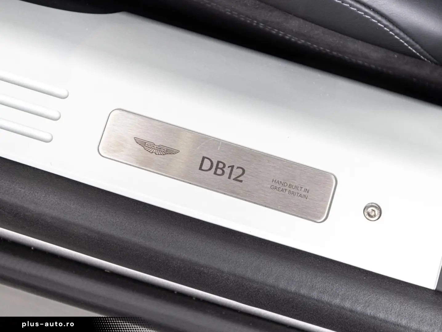 ASTON MARTIN DB12 4.0 V8  25MY