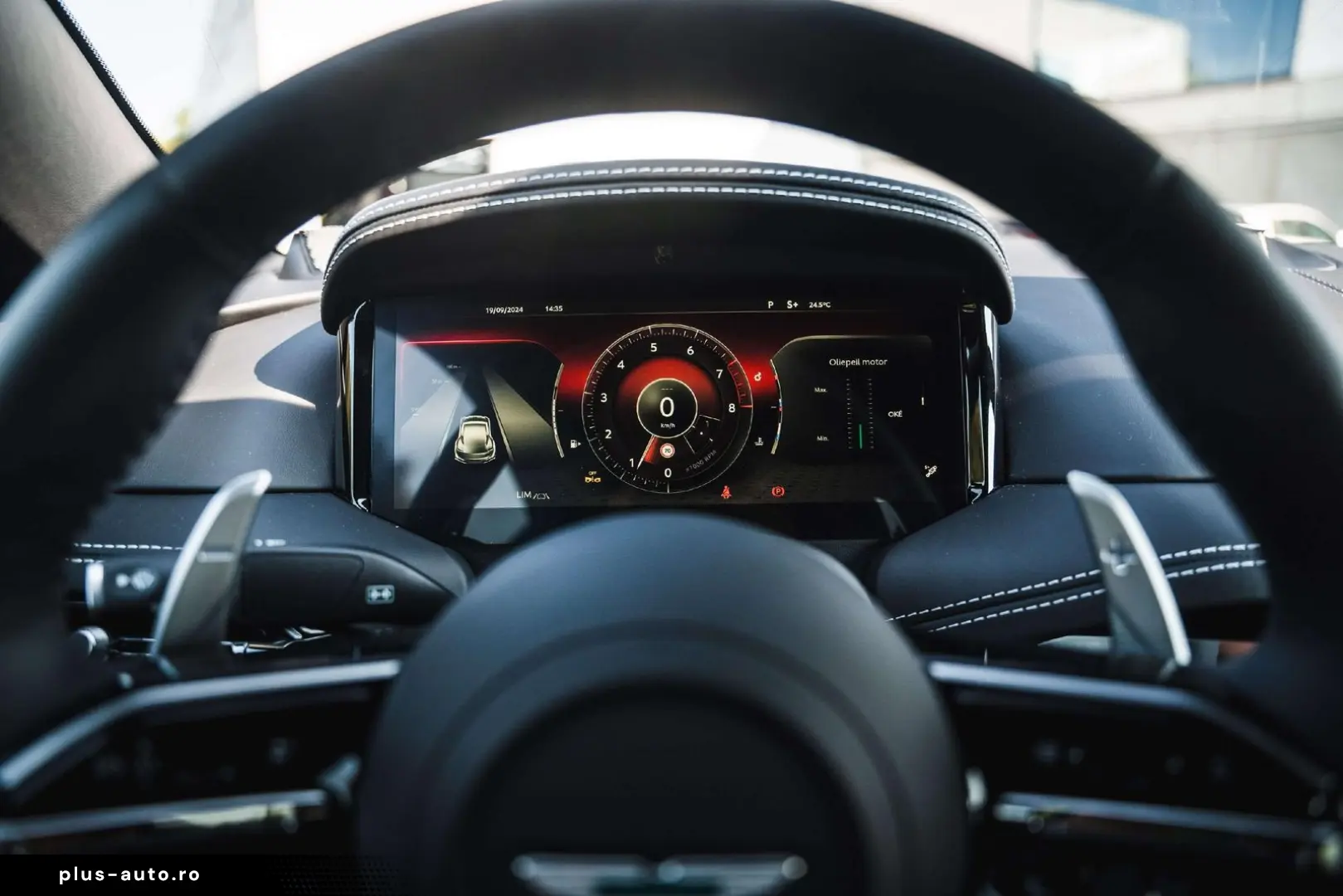 ASTON MARTIN DB12 Bowers   Wilkins   V8   Sport Seats   VAT