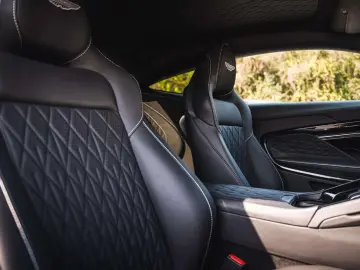ASTON MARTIN DB12 Bowers   Wilkins   V8   Sport Seats   VAT