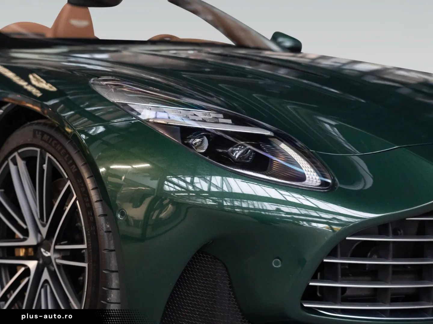 ASTON MARTIN DB12 Volante   Q-Buckinghamshire   Q-Interior