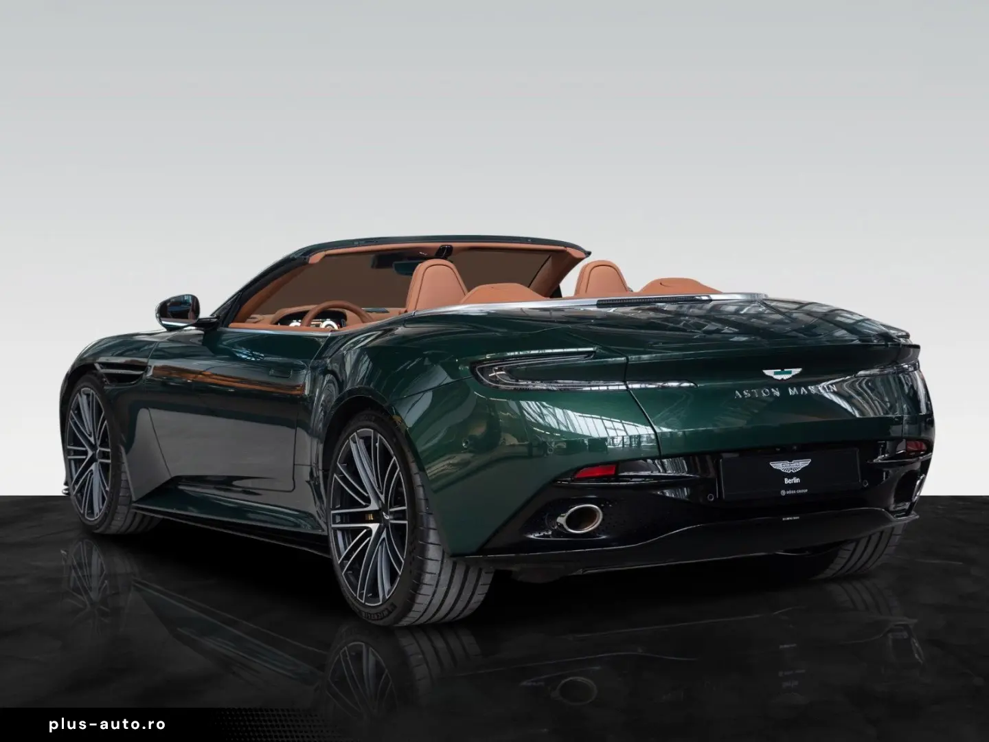 ASTON MARTIN DB12 Volante   Q-Buckinghamshire   Q-Interior