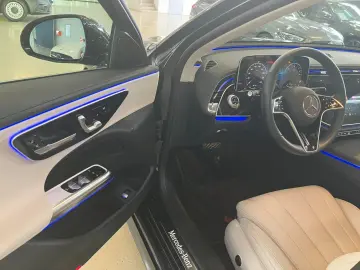 MERCEDES-BENZ E 300 T de 4M Ava SuperScreen Distr AH&hellip;