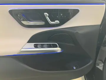 MERCEDES-BENZ E 300 T de 4M Ava SuperScreen Distr AH&hellip;