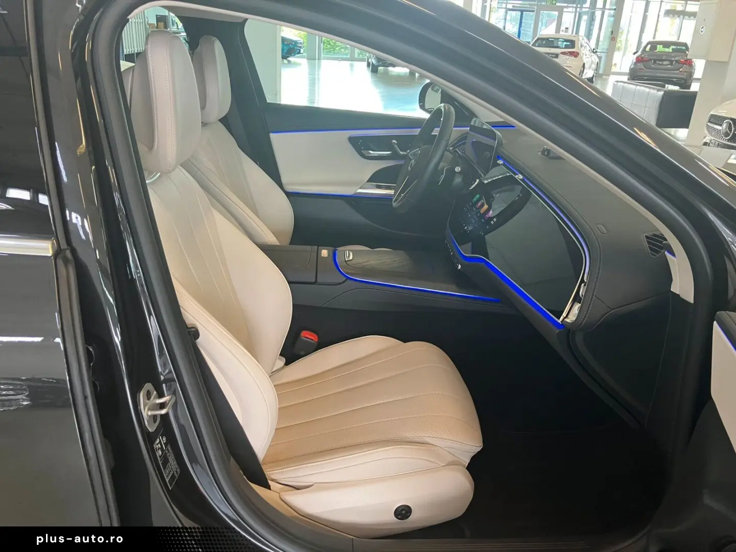 MERCEDES-BENZ E 300 T de 4M Ava SuperScreen Distr AH&hellip;