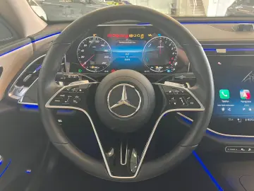 MERCEDES-BENZ E 300 T de 4M Ava SuperScreen Distr AH&hellip;