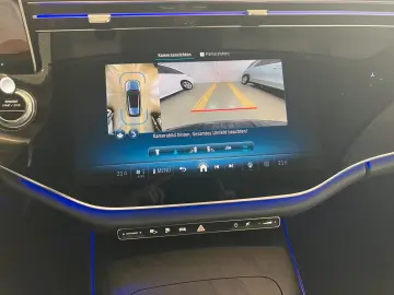 MERCEDES-BENZ E 300 T de 4M Ava SuperScreen Distr AH&hellip;
