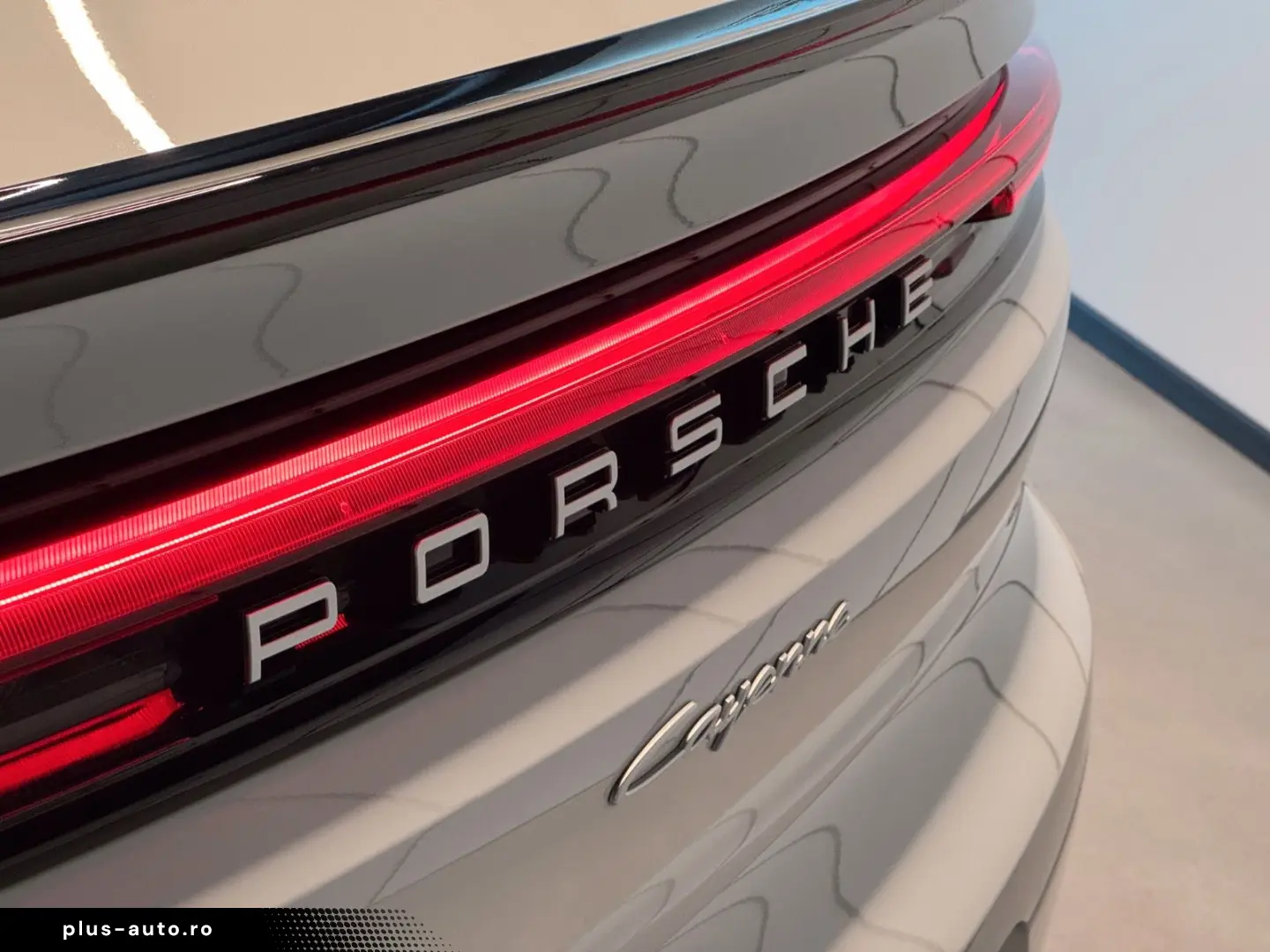 PORSCHE Cayenne 3.0 V6 Tiptronic