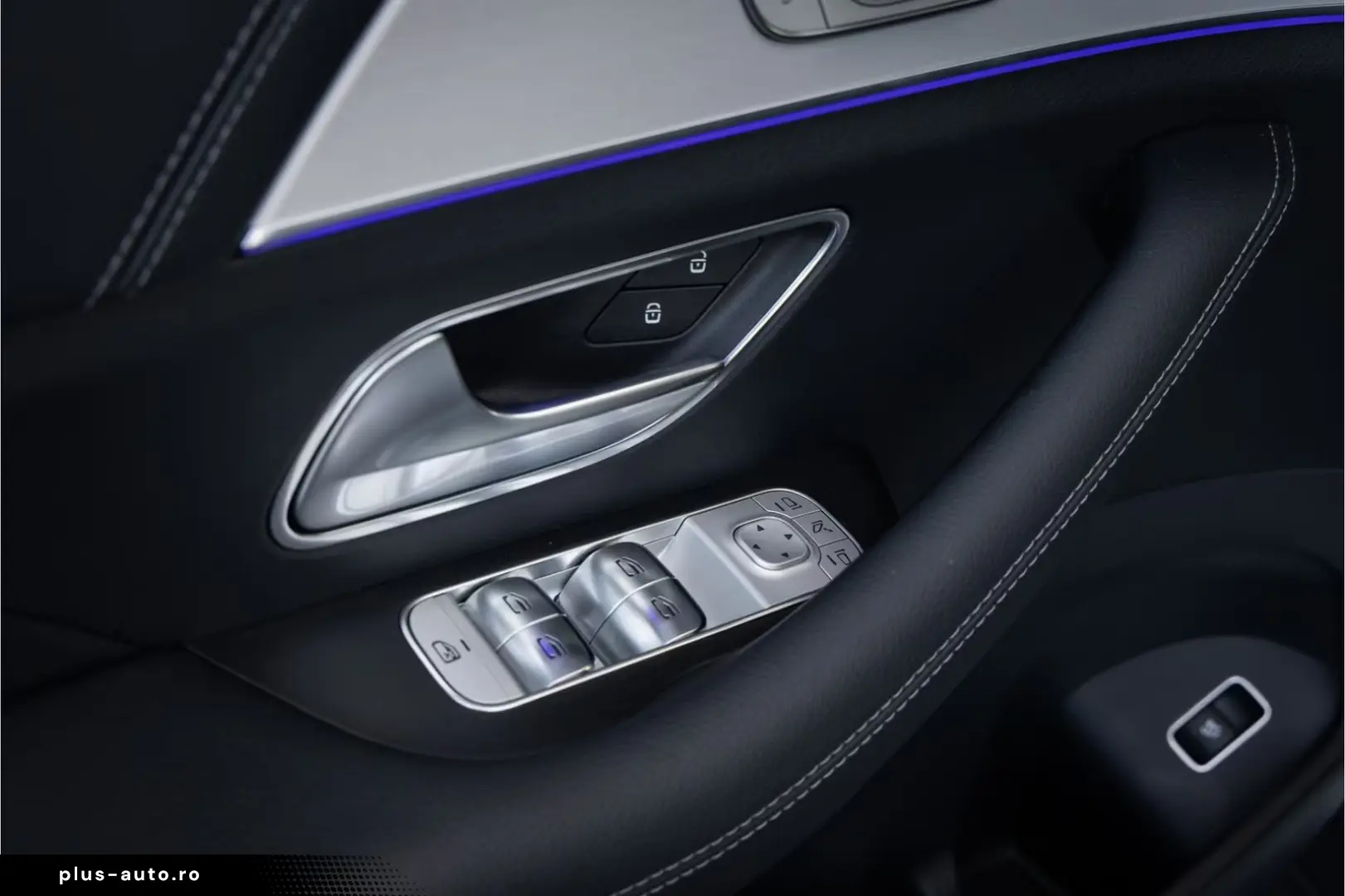 Mercedes-Benz GLE 450 d 4MATIC AMG Line Alpingrau Head-up