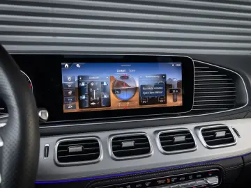 Mercedes-Benz GLE 450 d 4MATIC AMG Line Alpingrau Head-up