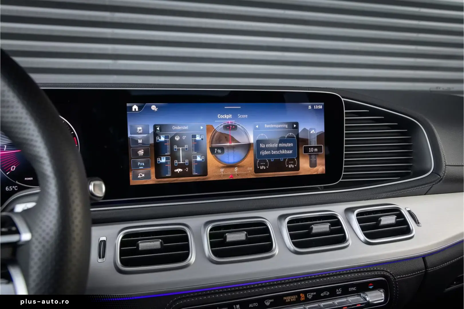 Mercedes-Benz GLE 450 d 4MATIC AMG Line Alpingrau Head-up