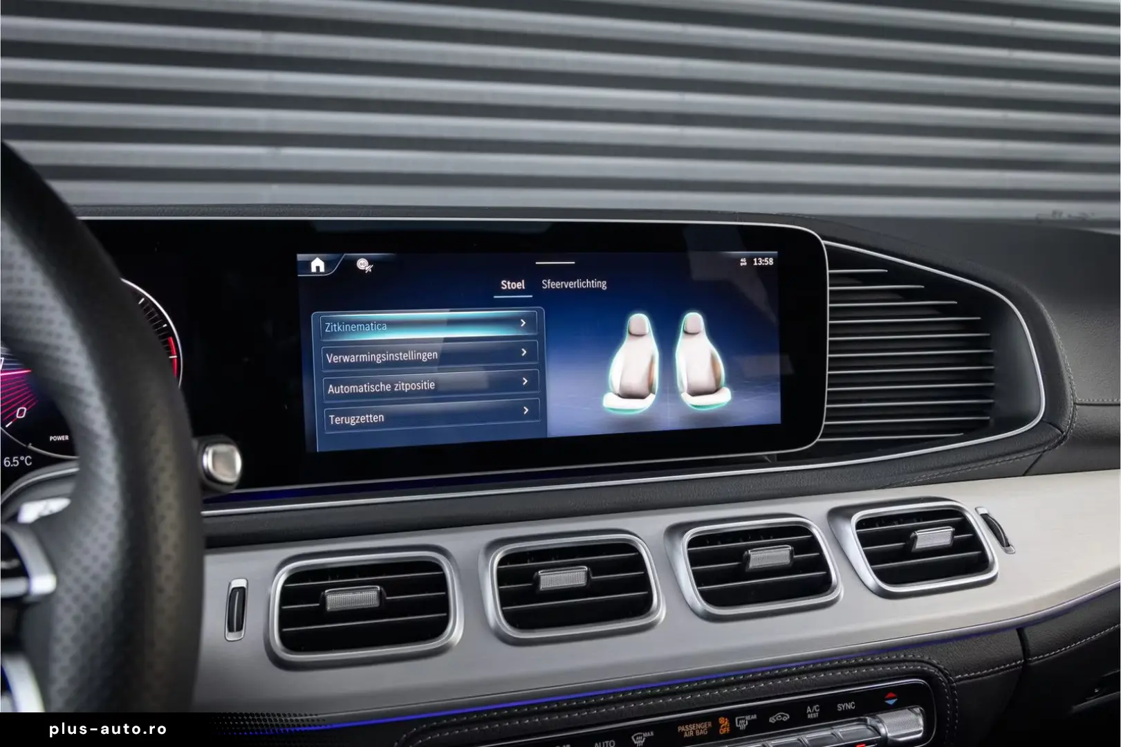 Mercedes-Benz GLE 450 d 4MATIC AMG Line Alpingrau Head-up