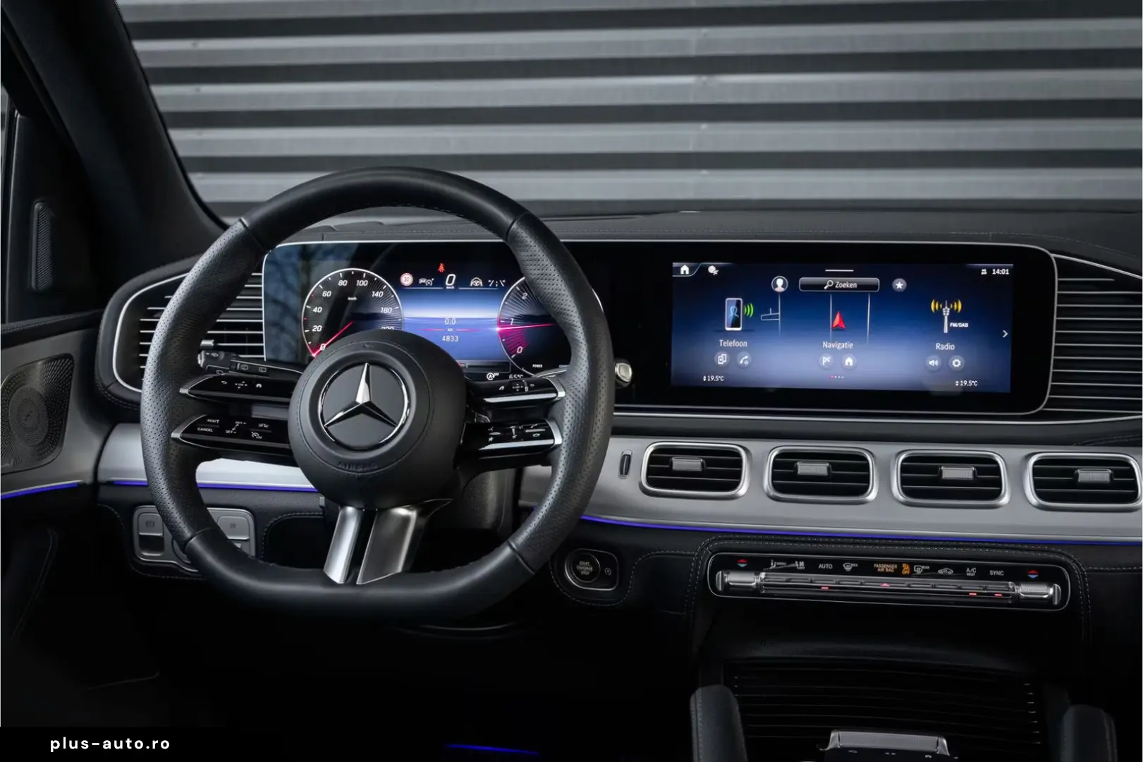 Mercedes-Benz GLE 450 d 4MATIC AMG Line Alpingrau Head-up