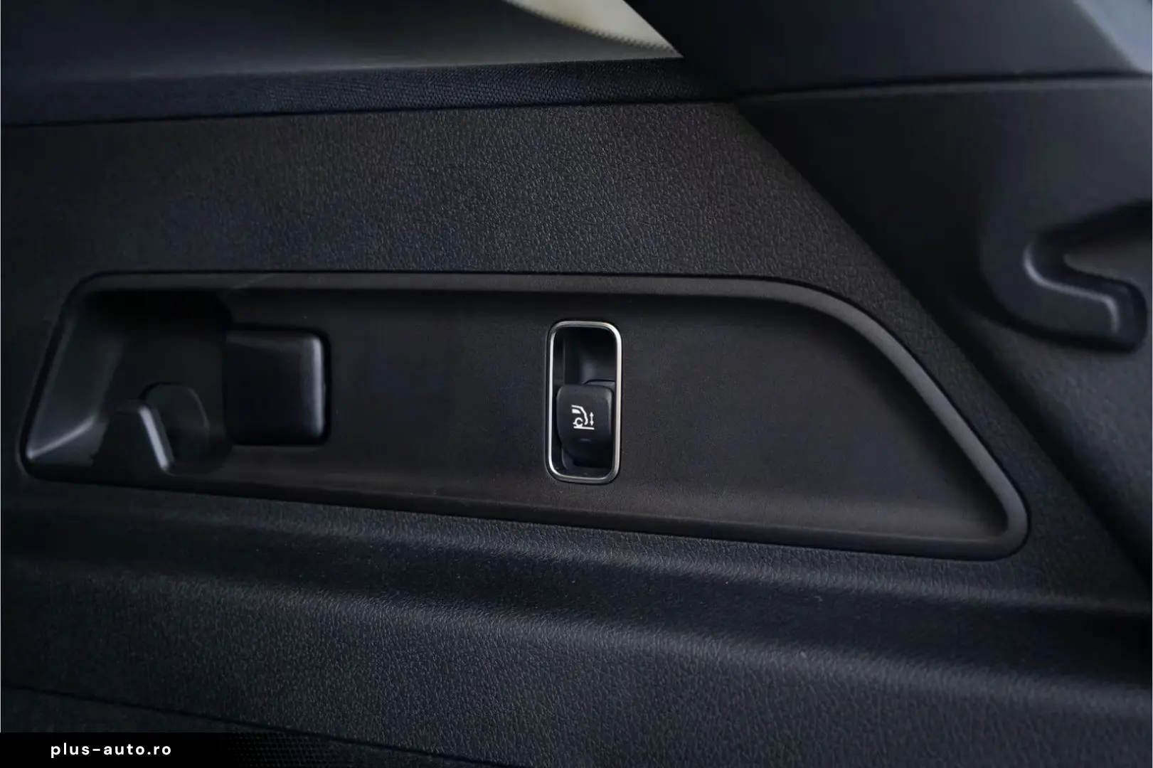 Mercedes-Benz GLE 450 d 4MATIC AMG Line Alpingrau Head-up