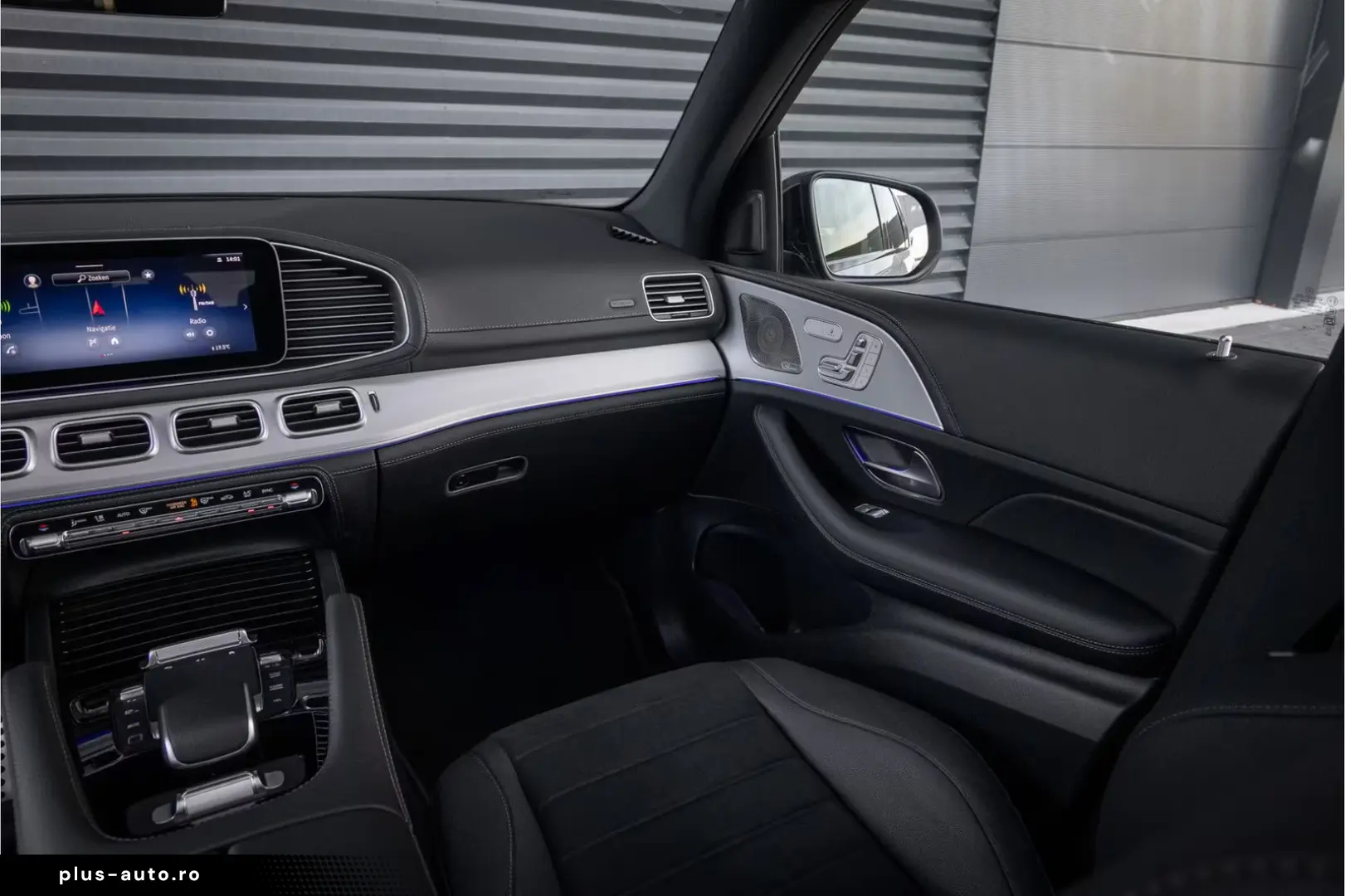 Mercedes-Benz GLE 450 d 4MATIC AMG Line Alpingrau Head-up