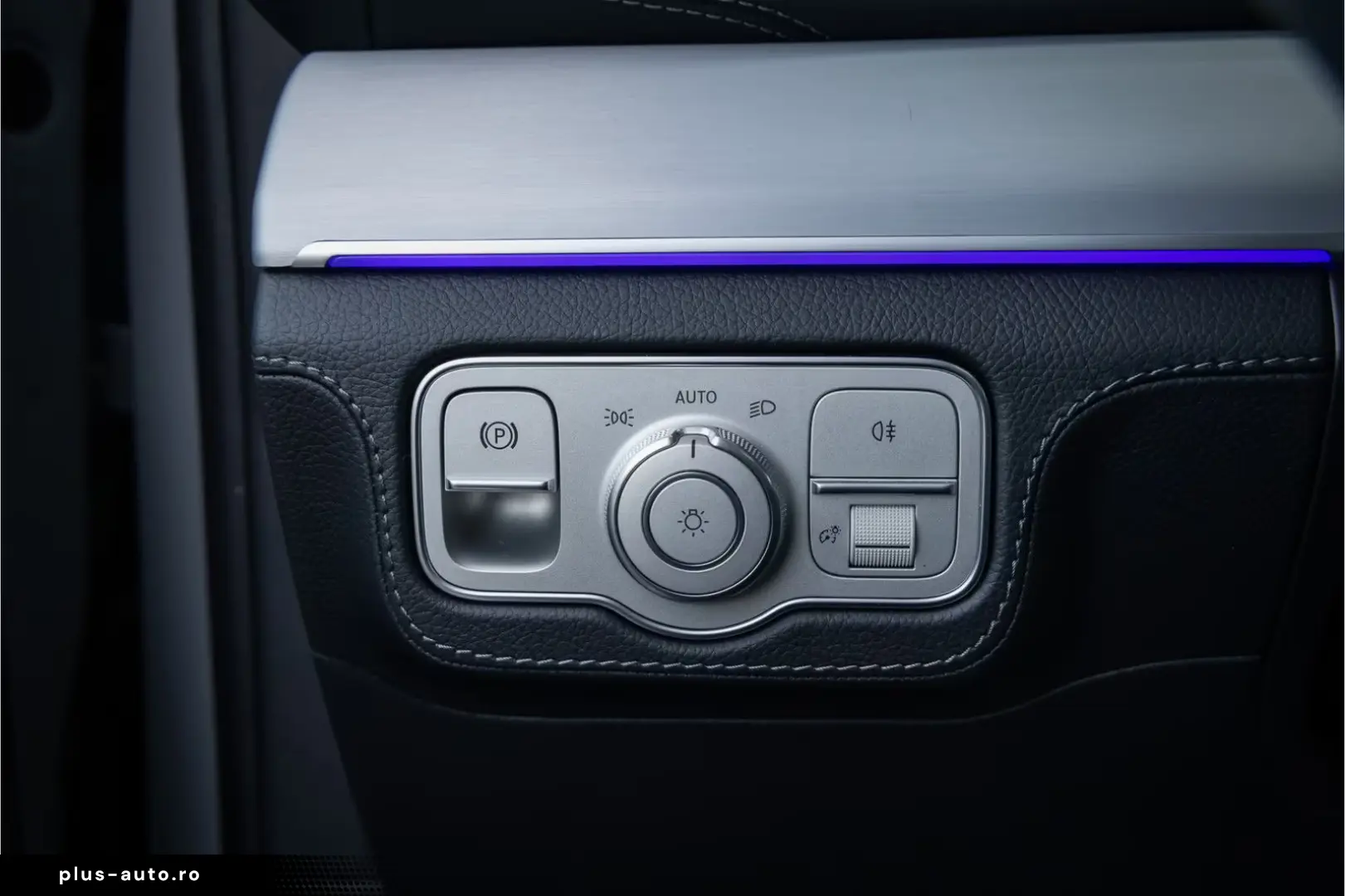 Mercedes-Benz GLE 450 d 4MATIC AMG Line Alpingrau Head-up